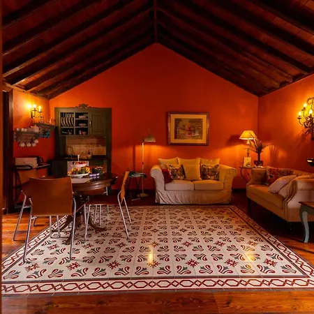Vila Haciendas Del Valle-montemayor *