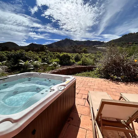Vila Haciendas Del Valle-montemayor Las Toscas